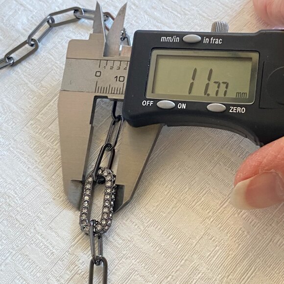 FAC Gun Metal Crystal Link Lariat Style Necklace - Picture 7 of 9